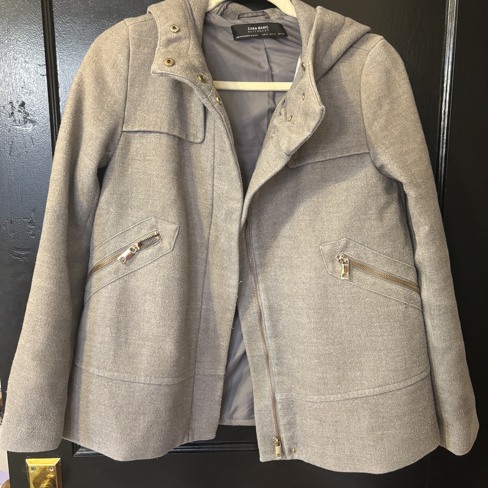Zara Women's Gray Hooded Jacket